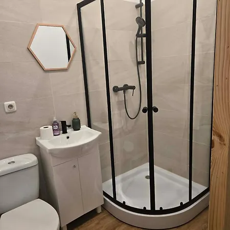 2 W Lesnym Zaciszu Apartment *